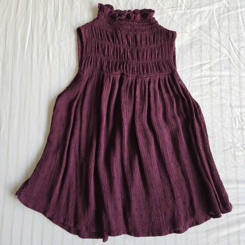 American Eagle XS Burgundy Smocked Ruffle Neck Sleeveless Flowy Boho Blouse